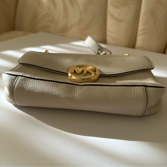 Michael Michael Kors White Pebbled Leather Shoulder Bag Purse - Picture 8 of 16